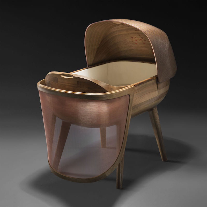 Berceau en bois et cuivre fait par Noir Vif, nom du meuble : Argo